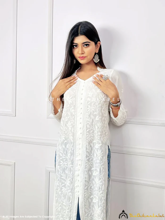WHITE KIARA MUSLIN CHIKANKARI STRAIGHT KURTI